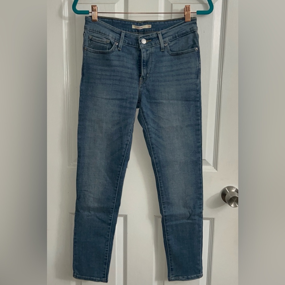 Levi's Women's 711 Skinny Jeans Size 28